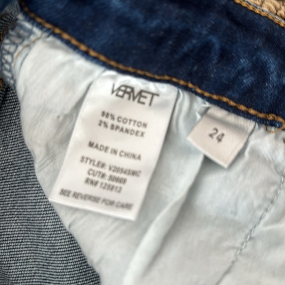 Vervet distressed jeans - Picture 8 of 9